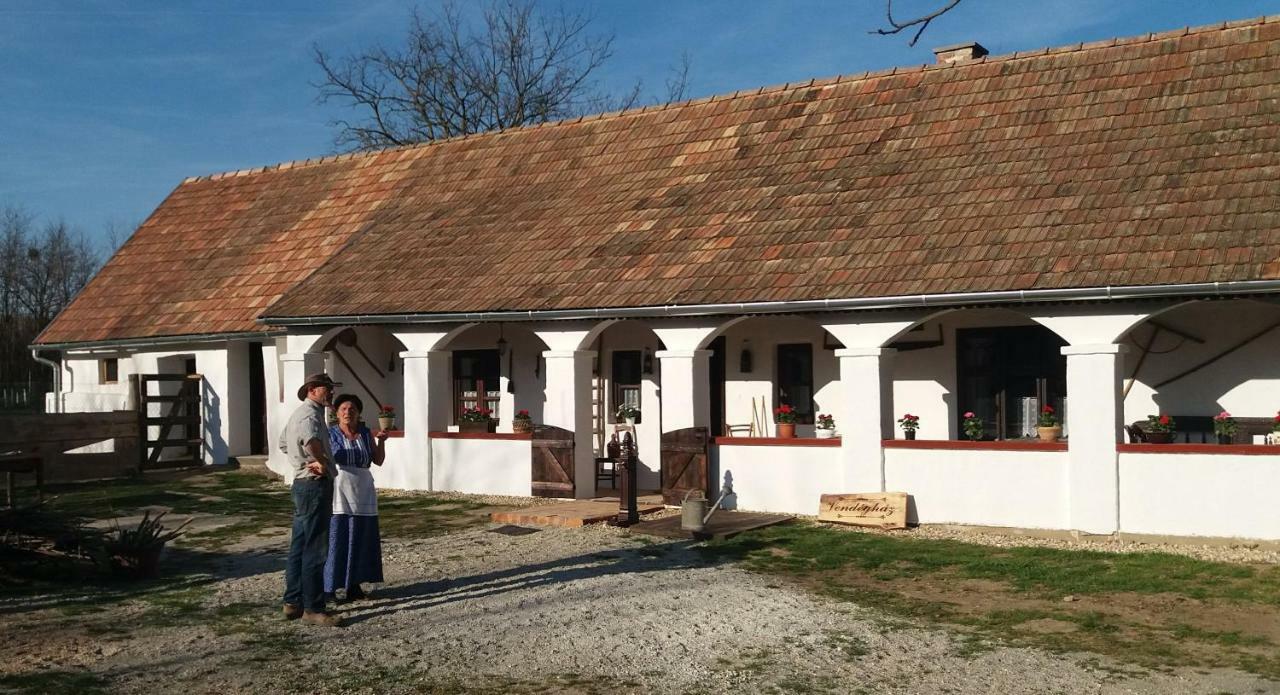 Letunt Idok Vendeghaz Villa Kemenesmihalyfa Buitenkant foto